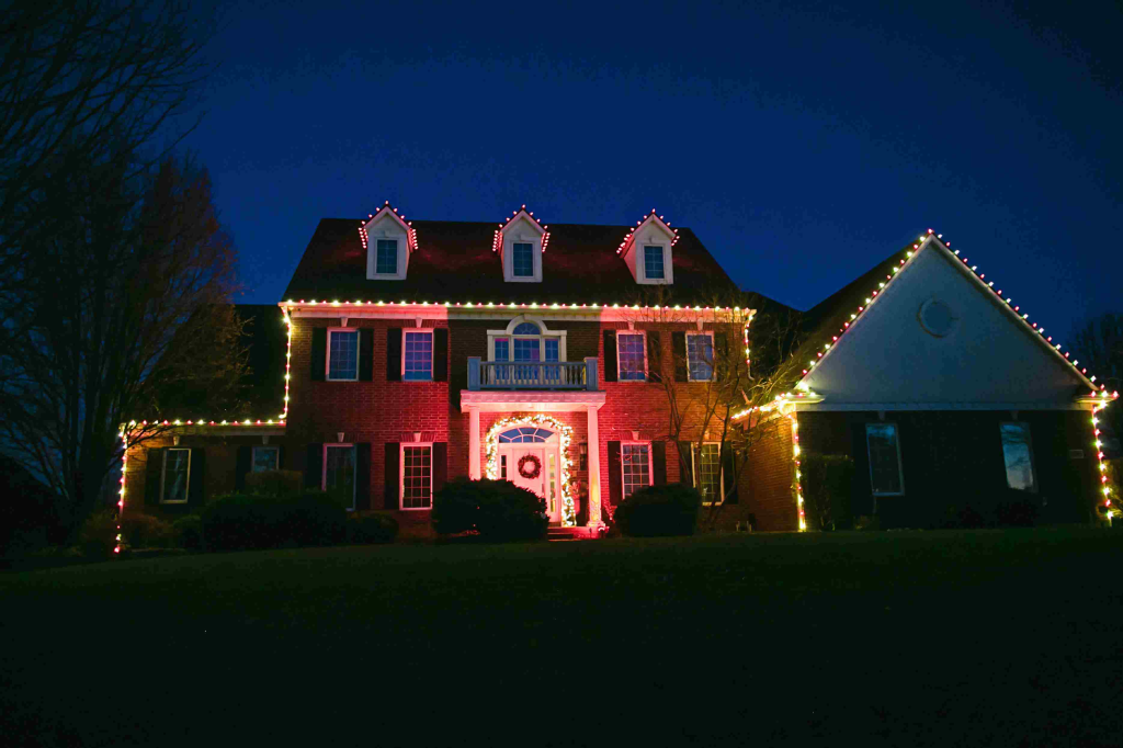 Why Choose CLC For Holiday Lighting in Kansas City |LED Outdoor Lights in Kansas City 