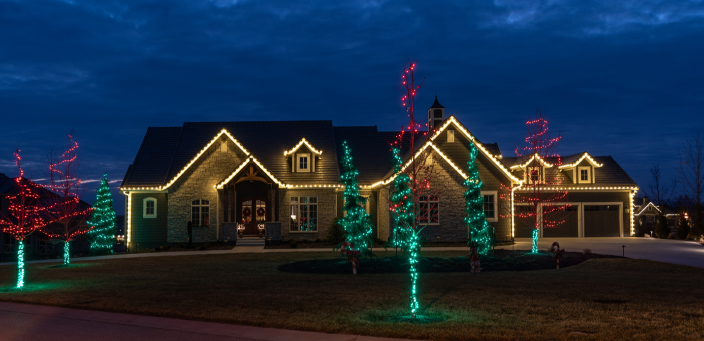 Holiday Lighting Installation in Olathe and Lenexa