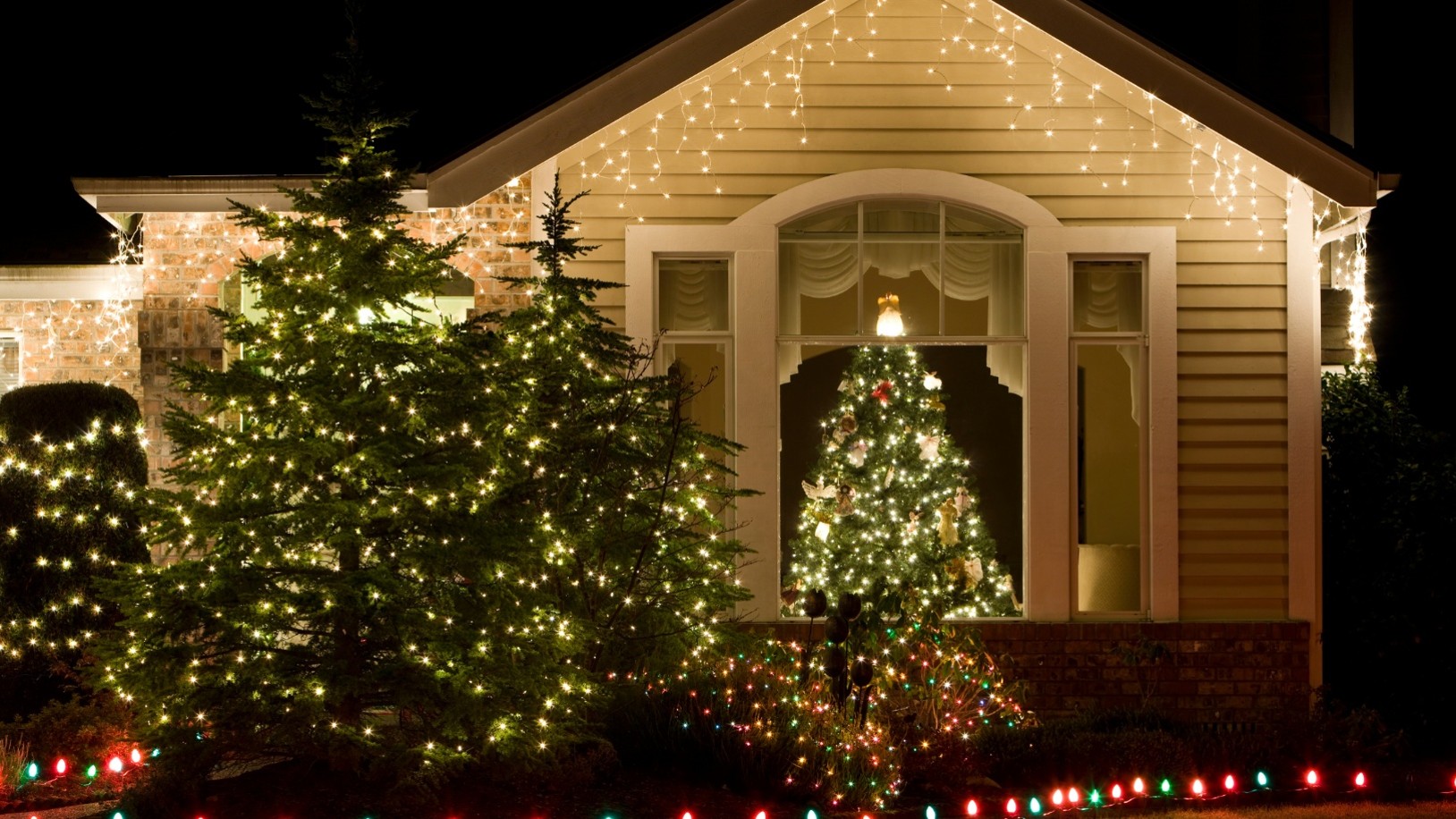 Holiday Lighting Company in the Ozarks